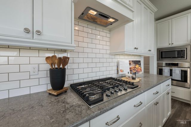 1306 E Sweet Pearl St, Kuna, ID 83634