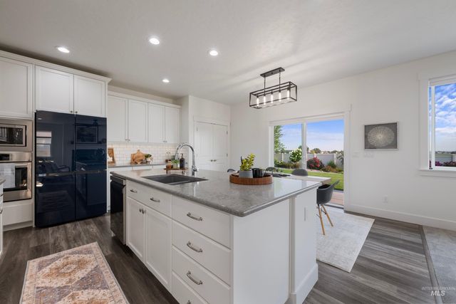 1306 E Sweet Pearl St, Kuna, ID 83634