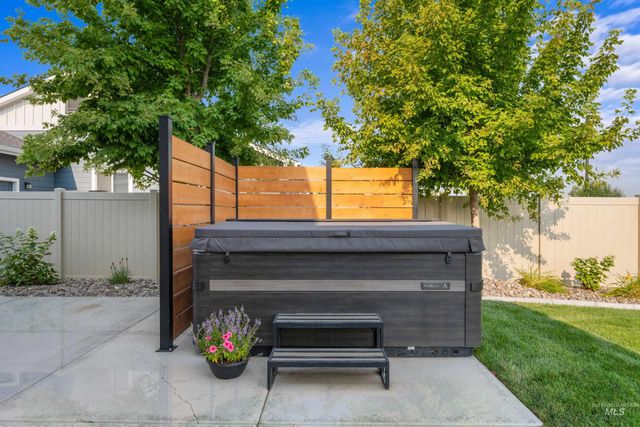 1306 E Sweet Pearl St, Kuna, ID 83634