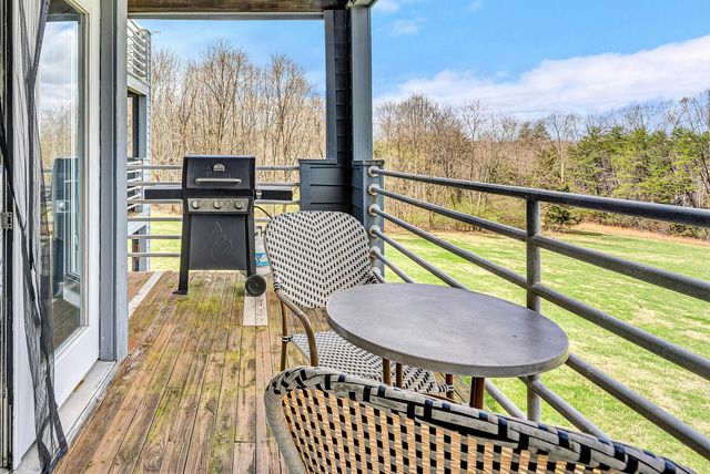 71 Waterside Cir Apt D8, Moneta, VA 24121