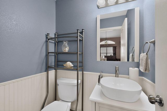 7372 Sidewinder Drive NE, Albuquerque, NM 87113