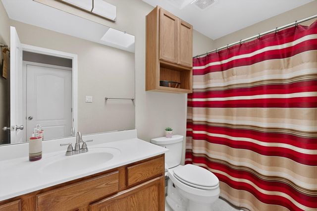 7372 Sidewinder Drive NE, Albuquerque, NM 87113
