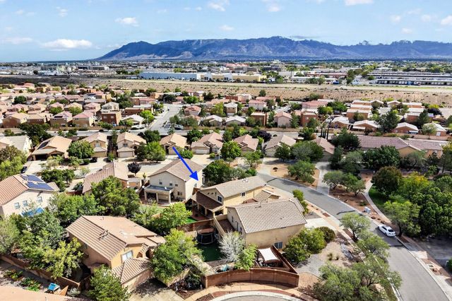 7372 Sidewinder Drive NE, Albuquerque, NM 87113