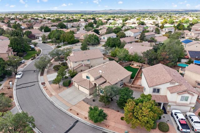 7372 Sidewinder Drive NE, Albuquerque, NM 87113