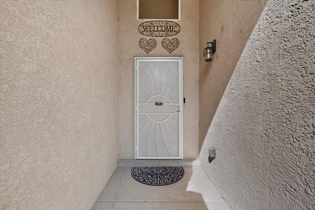 7372 Sidewinder Drive NE, Albuquerque, NM 87113