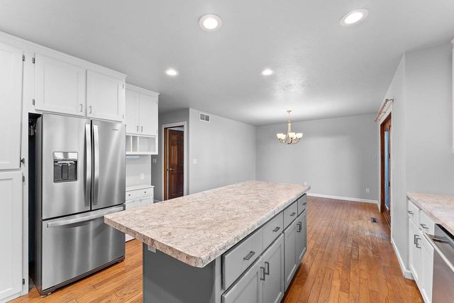 1610 KING OF ARMS DRIVE, Green Bay, WI 54313