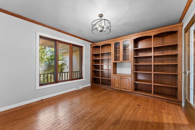 1610 KING OF ARMS DRIVE, Green Bay, WI 54313