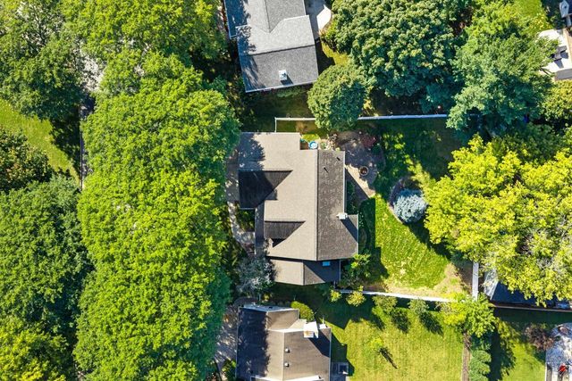 1610 KING OF ARMS DRIVE, Green Bay, WI 54313