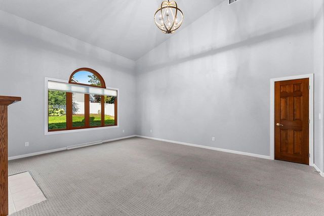 1610 KING OF ARMS DRIVE, Green Bay, WI 54313