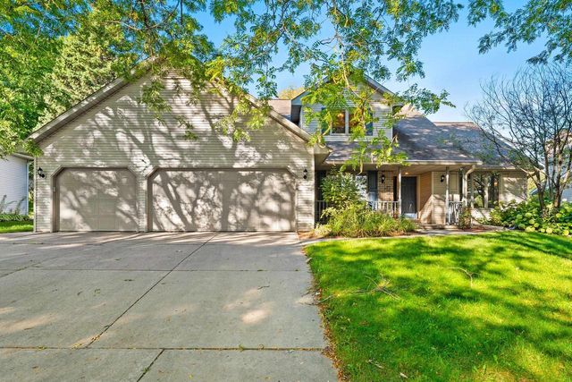 1610 KING OF ARMS DRIVE, Green Bay, WI 54313