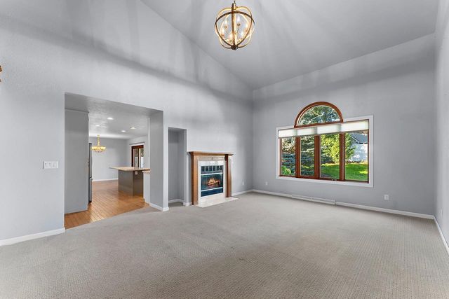 1610 KING OF ARMS DRIVE, Green Bay, WI 54313