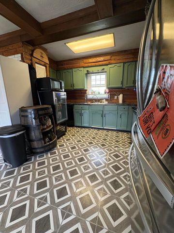 110 Hensley Heights, Harrodsburg, KY 40330