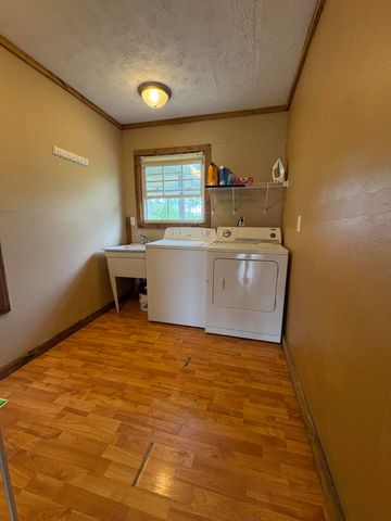 110 Hensley Heights, Harrodsburg, KY 40330