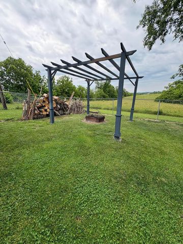 110 Hensley Heights, Harrodsburg, KY 40330