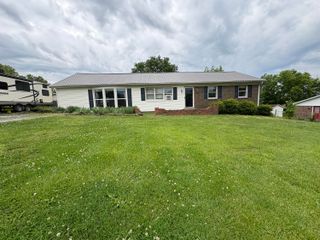 110 Hensley Heights, Harrodsburg, KY 40330