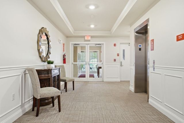 13 Morgan Drive 109, Natick, MA 01760