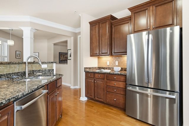 13 Morgan Drive 109, Natick, MA 01760