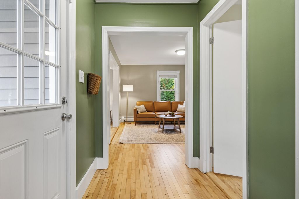 28 Tremaine Street, Portland, ME 04103 — photo 5