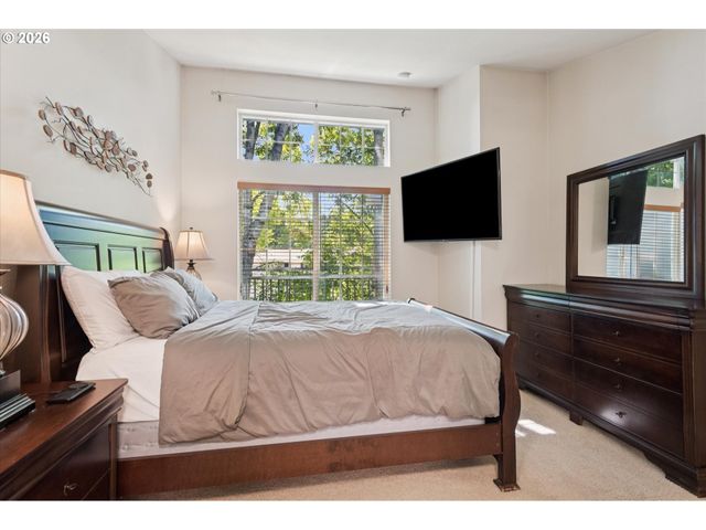 17618 Nw SPRINGVILLE Rd, Portland, OR 97229
