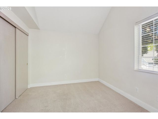 17618 Nw SPRINGVILLE Rd, Portland, OR 97229