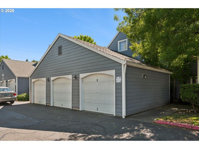 17618 Nw SPRINGVILLE Rd, Portland, OR 97229