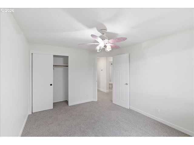 965 SAGRADA Cir, Keizer, OR 97303