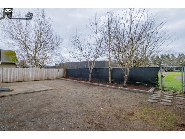 965 SAGRADA Cir, Keizer, OR 97303