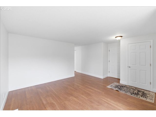 965 SAGRADA Cir, Keizer, OR 97303