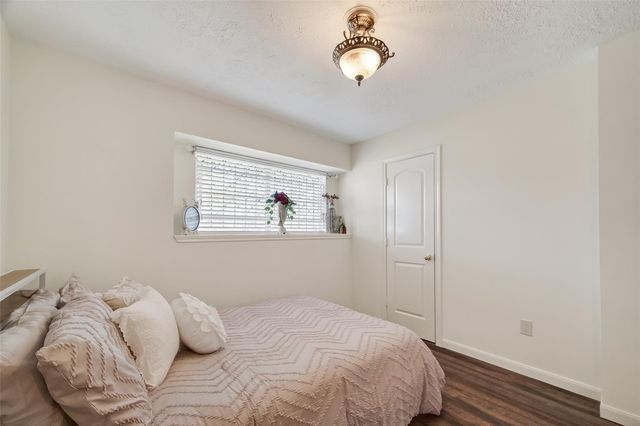 9219 Linda Vista Road, Houston, TX 77078