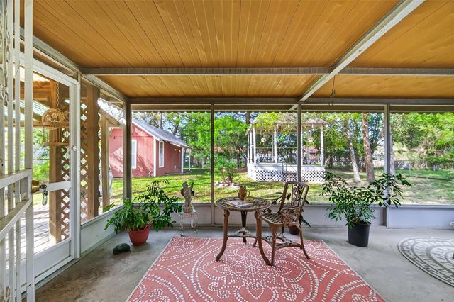 9219 Linda Vista Road, Houston, TX 77078