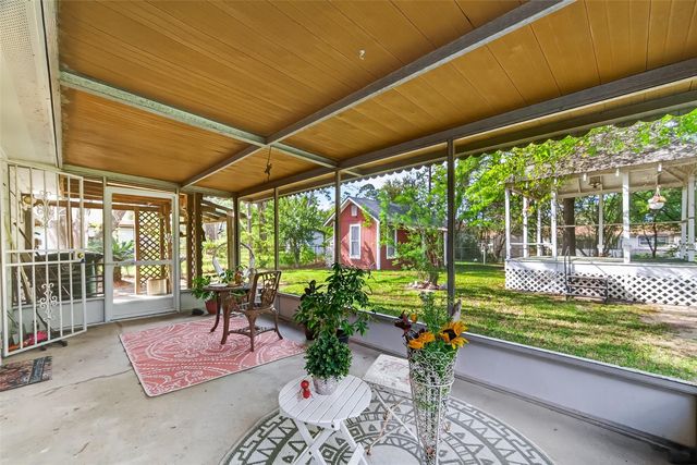 9219 Linda Vista Road, Houston, TX 77078