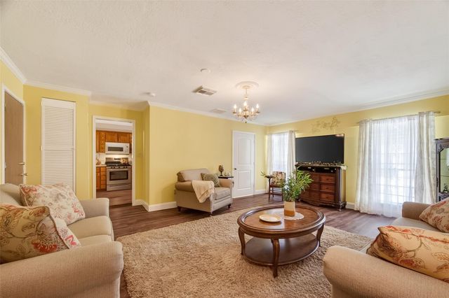 9219 Linda Vista Road, Houston, TX 77078