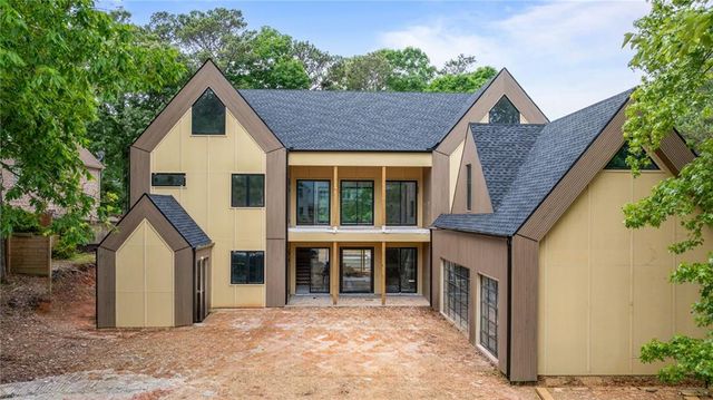 3697 Creekstone Way, Marietta, GA 30068