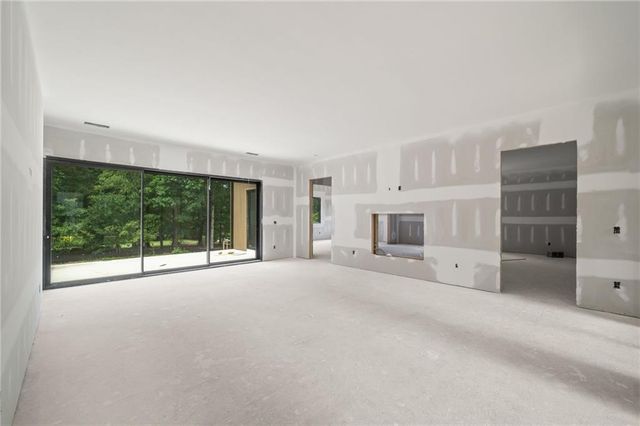 3697 Creekstone Way, Marietta, GA 30068