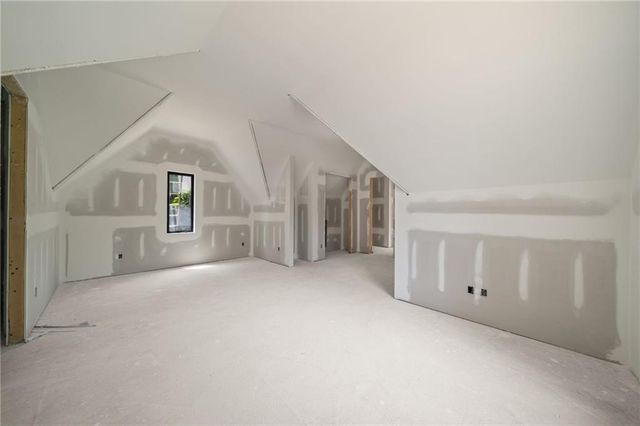 3697 Creekstone Way, Marietta, GA 30068