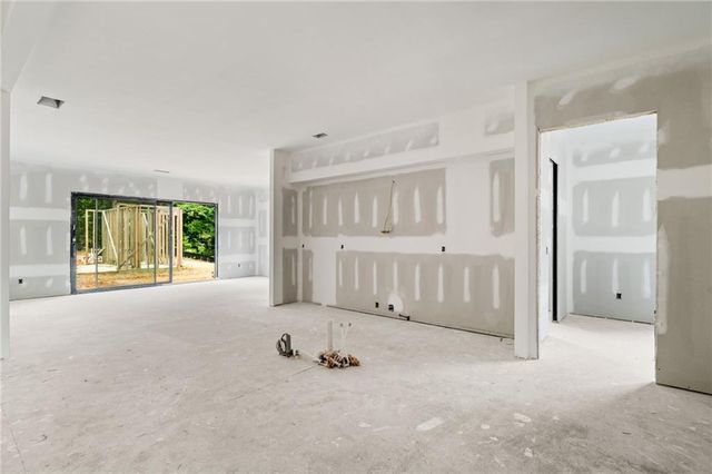 3697 Creekstone Way, Marietta, GA 30068