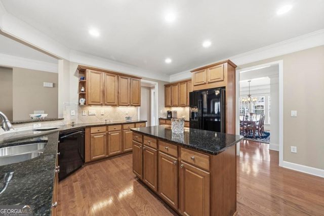 1000 Deep Water Way, Greensboro, GA 30642