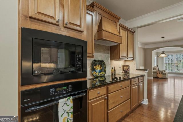 1000 Deep Water Way, Greensboro, GA 30642