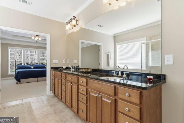 1000 Deep Water Way, Greensboro, GA 30642