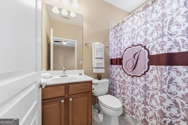 1000 Deep Water Way, Greensboro, GA 30642