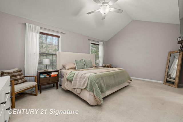 3911 Aspen Way, Midland, MI 48642