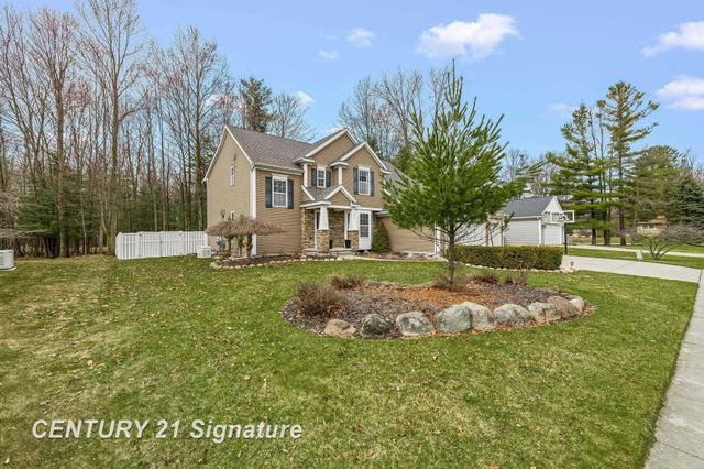3911 Aspen Way, Midland, MI 48642