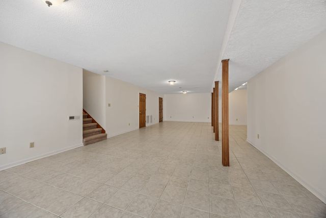 1990 Rock Springs Rd, Columbia, TN 38401