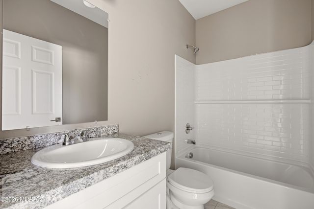 370 E Corona Road, Tucson, AZ 85756