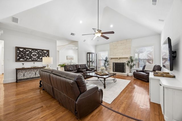 2718 Prairie Acres Cove, Cedar Hill, TX 75104