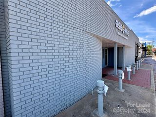 1117 2nd Street, Hickory, NC 28601