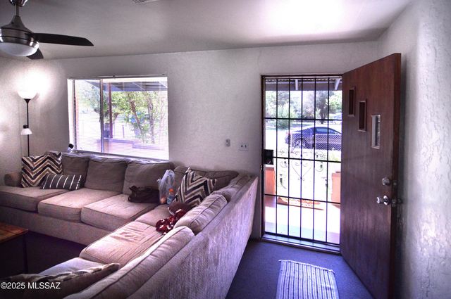 370 Naugle Avenue, Patagonia, AZ 85624