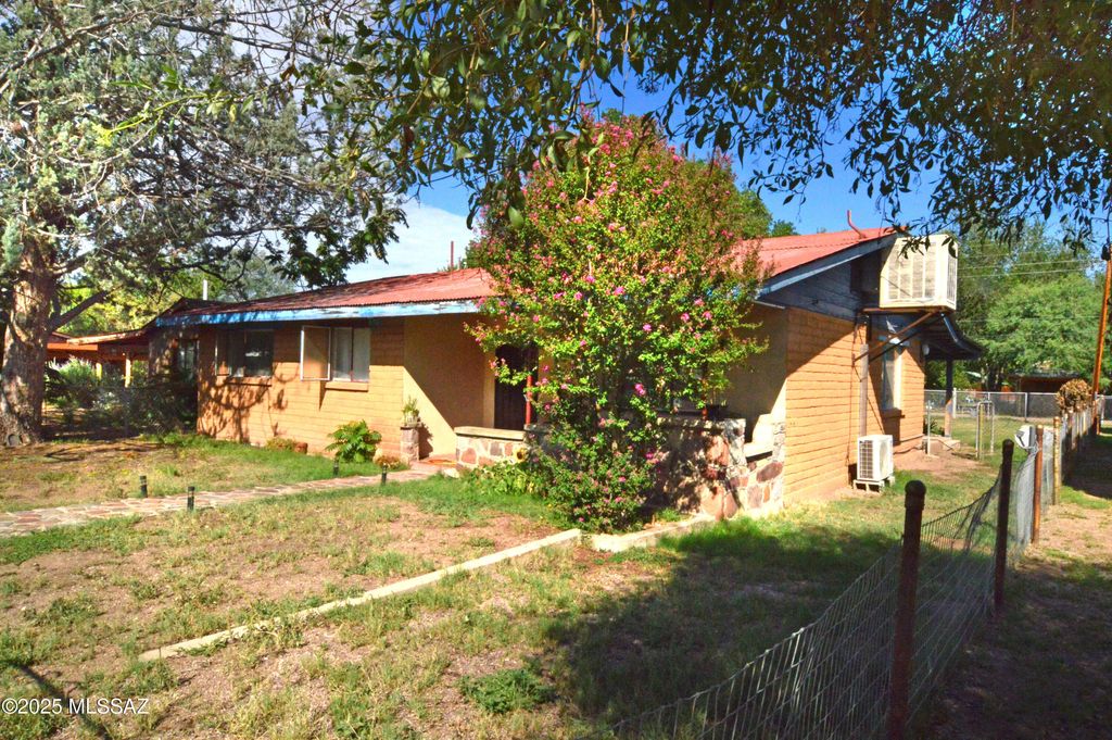 370 Naugle Avenue, Patagonia, AZ 85624