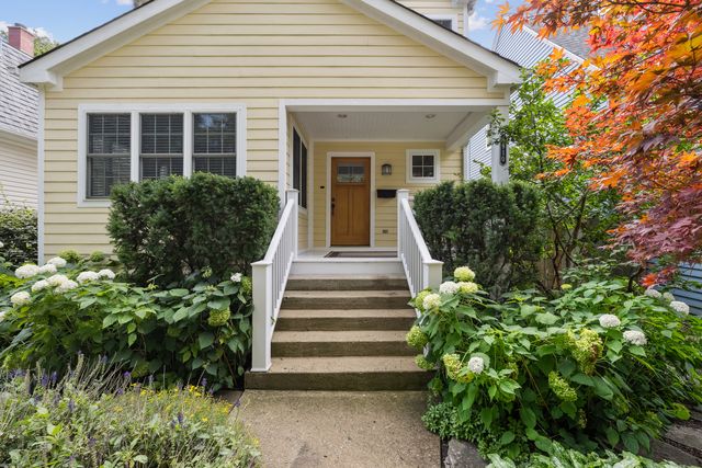 1910 Grant Street, Evanston, IL 60201