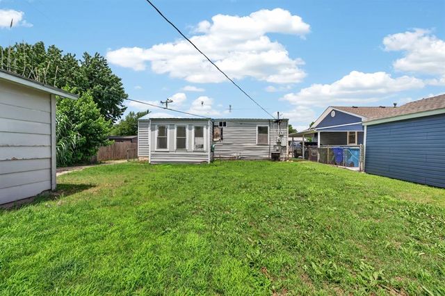 204 E Fairchild Drive, Midwest City, OK 73110